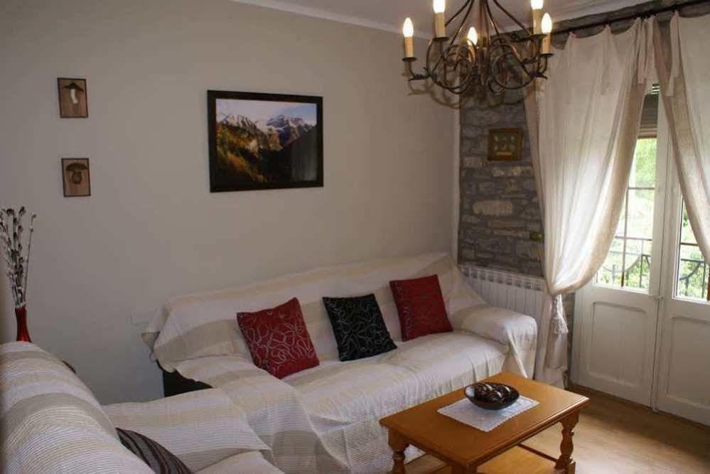 Casa Martin Ordesa Guest House Sarvise Exterior photo